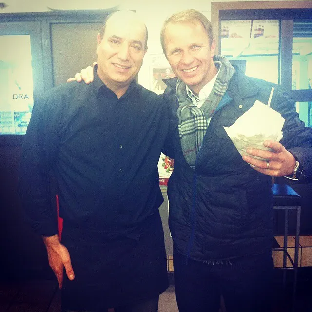 Petter Solberg hos Folkets Kebab